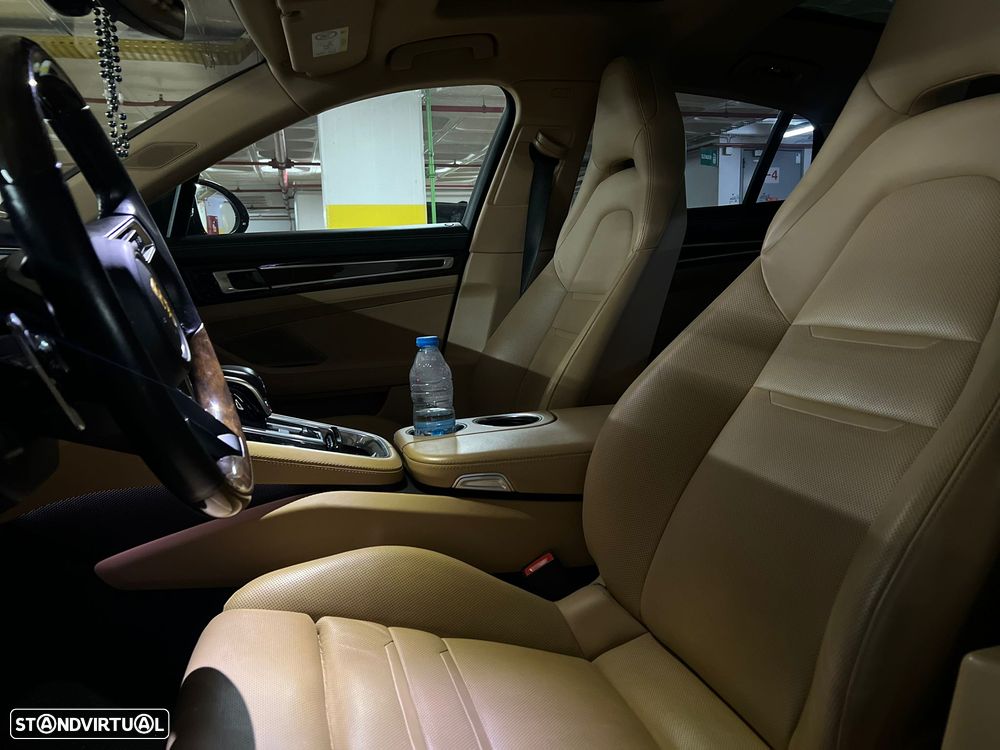Porsche Panamera - 6