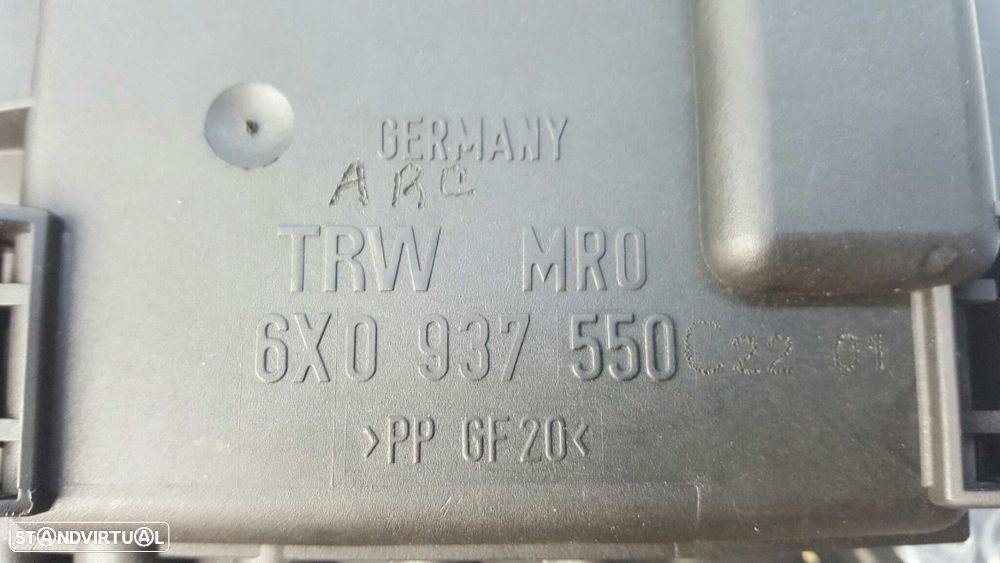 CAIXA DE RELÉS/ FUSÍVEIS VOLKSWAGEN POLO BERLINA (6N2) TRENDLINE - 3