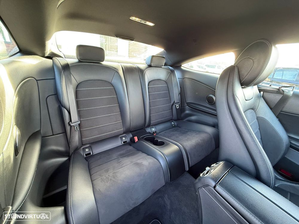 Mercedes-Benz C 220 d 4Matic 9G-TRONIC AMG Line - 14
