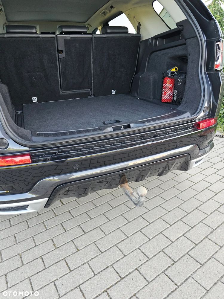 Land Rover Discovery Sport 2.0 Si4 HSE Luxury - 17