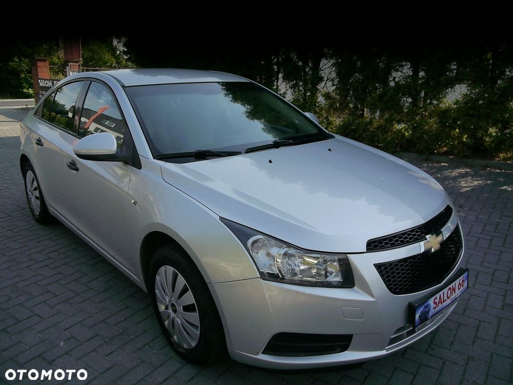 Chevrolet Cruze - 3