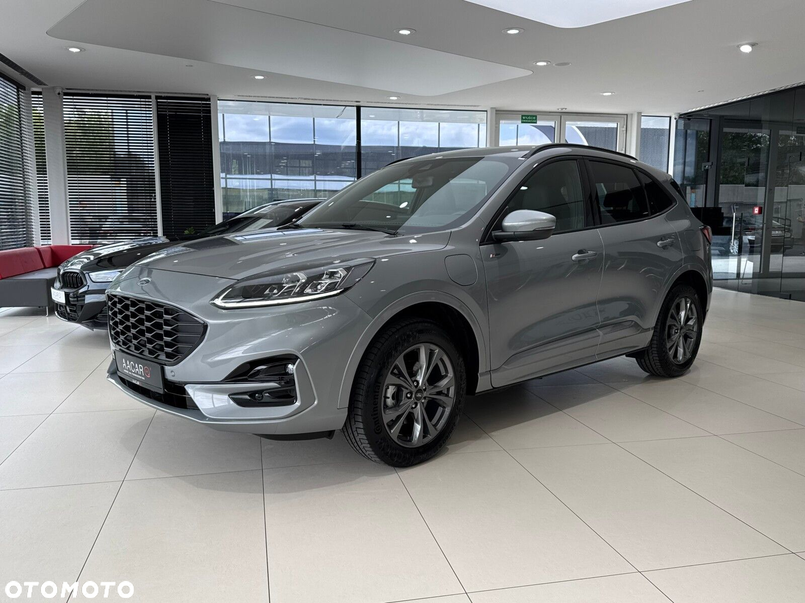 Ford Kuga - 2