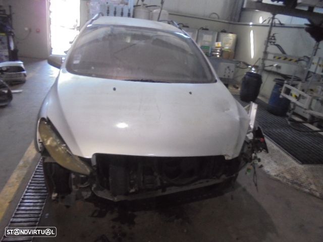 Carro MOT: 8HZ   DV4TD CXVEL:20DM14 PEUGEOT 307 2004 1.4HDI 68CV 5P CINZA DIESEL - 1