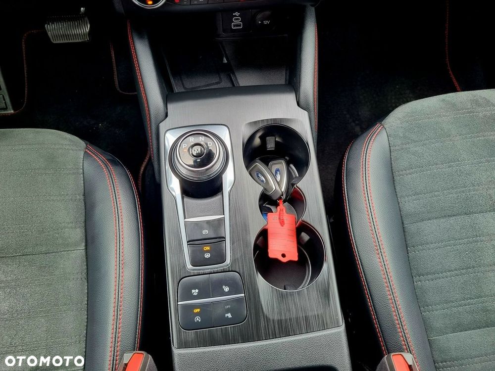 Ford Kuga 1.5 EcoBlue FWD ST-Line - 34