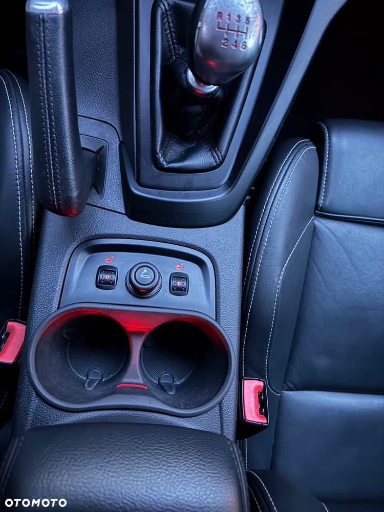 Ford Focus 2.0 EcoBoost ST mit Leder-Sport-Paket - 26