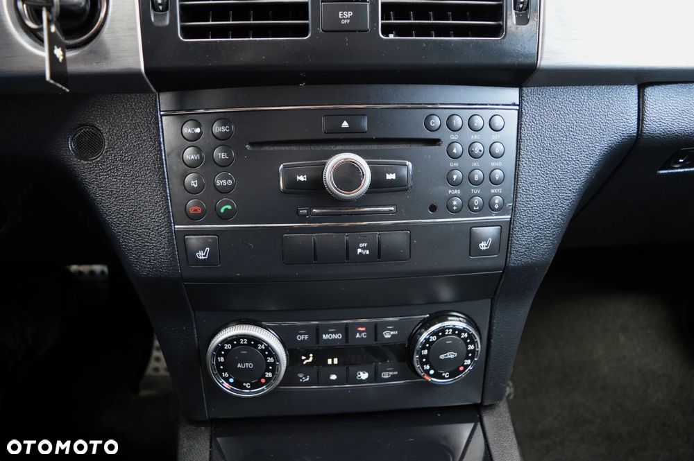 Mercedes-Benz GLK 320 CDI DPF 4Matic 7G-TRONIC Edition 1 - 18