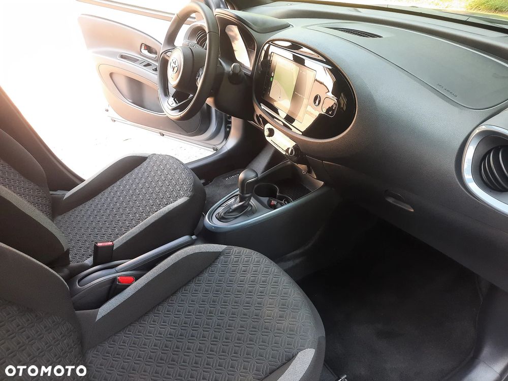 Toyota Aygo X 1.0 VVT-i Limited CVT - 20