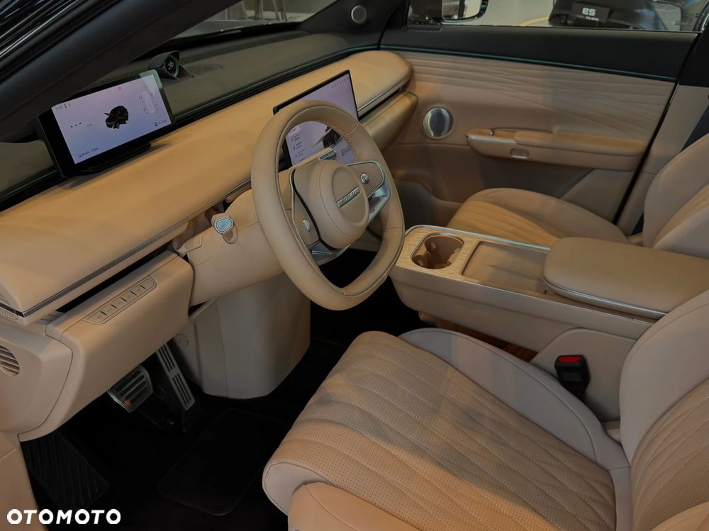 Exlantix ET 100kWh Premium AWD - 16