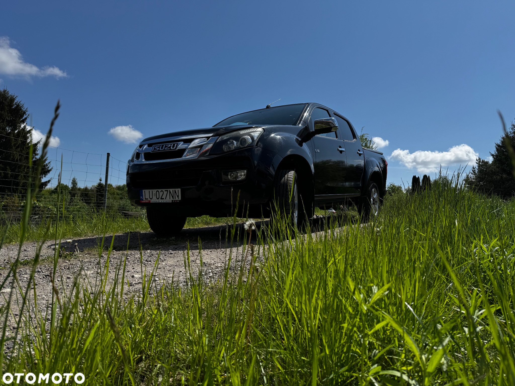 Isuzu D-Max 2.5 DC LS - 2