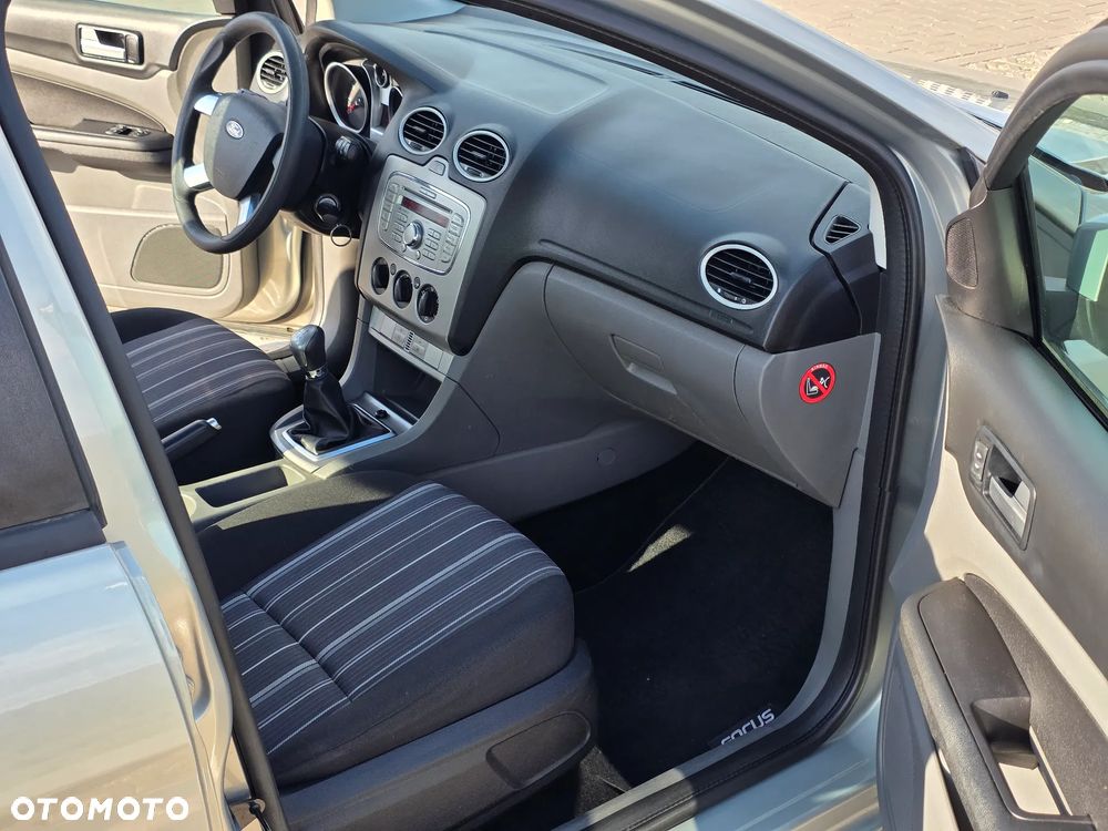 Ford Focus 1.6 Silver X - 12