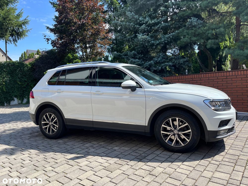 Volkswagen Tiguan - 4