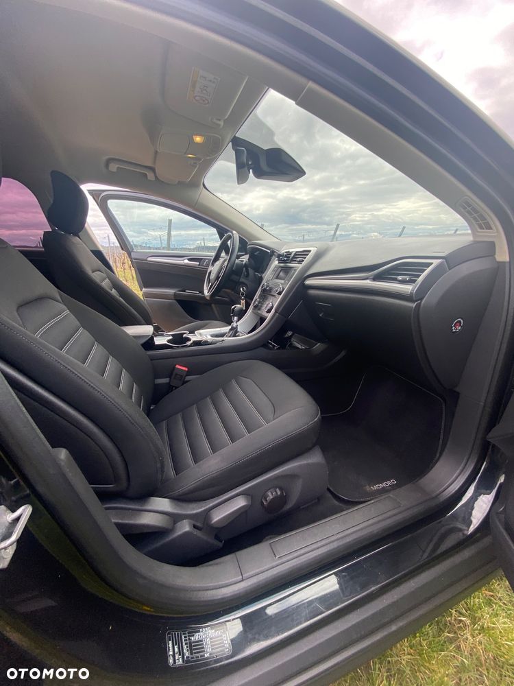 Ford Mondeo ver-1-5-tdci-start--stopp-titanium - 6