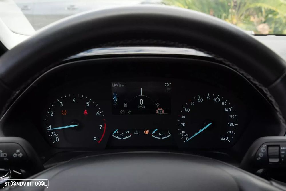 Ford Fiesta 1.0 EcoBoost MHEV Vignale - 9