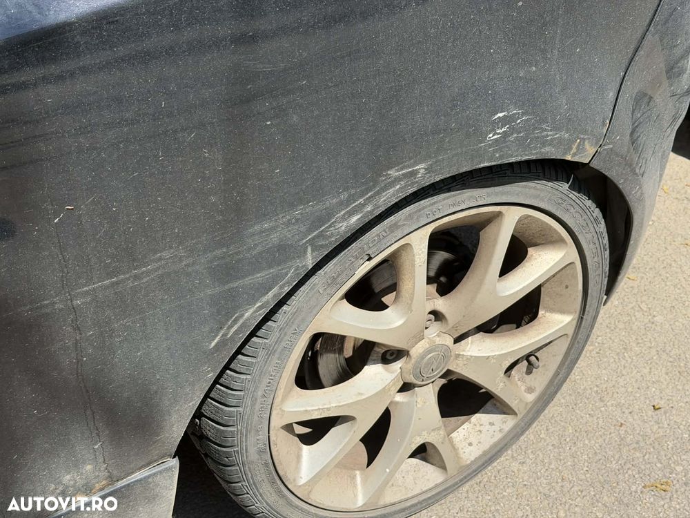 Opel Corsa 1.6 OPC - 9