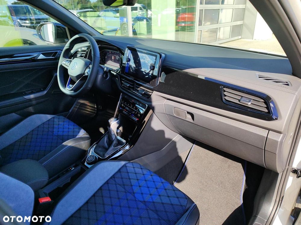 Volkswagen T-Roc - 21