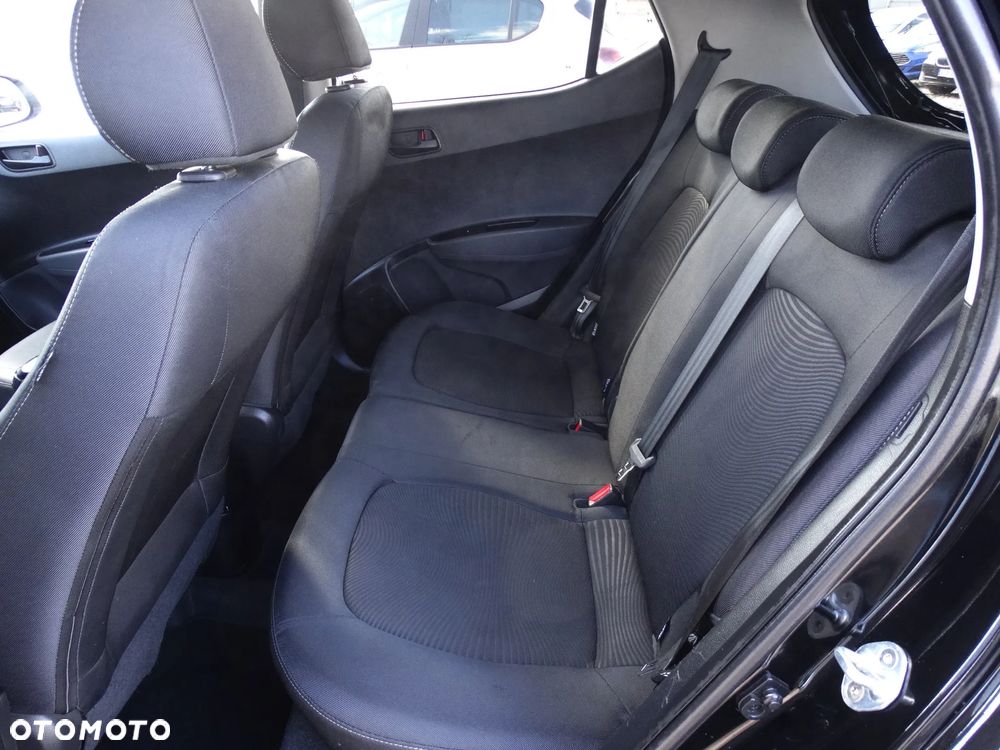 Hyundai i10 1.2 YES!+ - 22