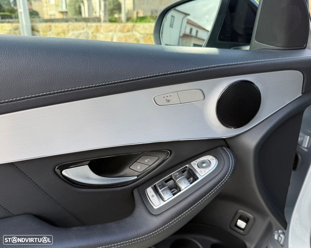 Mercedes-Benz GLC 300 de Coupe 4Matic 9G-TRONIC AMG Line - 12