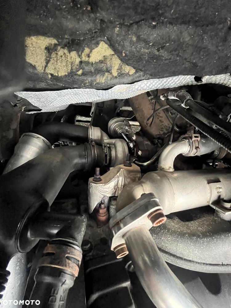 Volkswagen Caravelle - 19