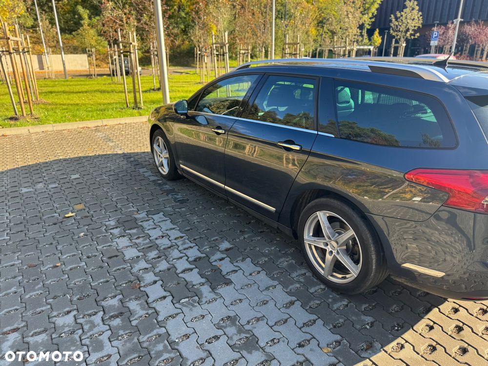 Citroën C5 2.2 HDi Exclusive - 4