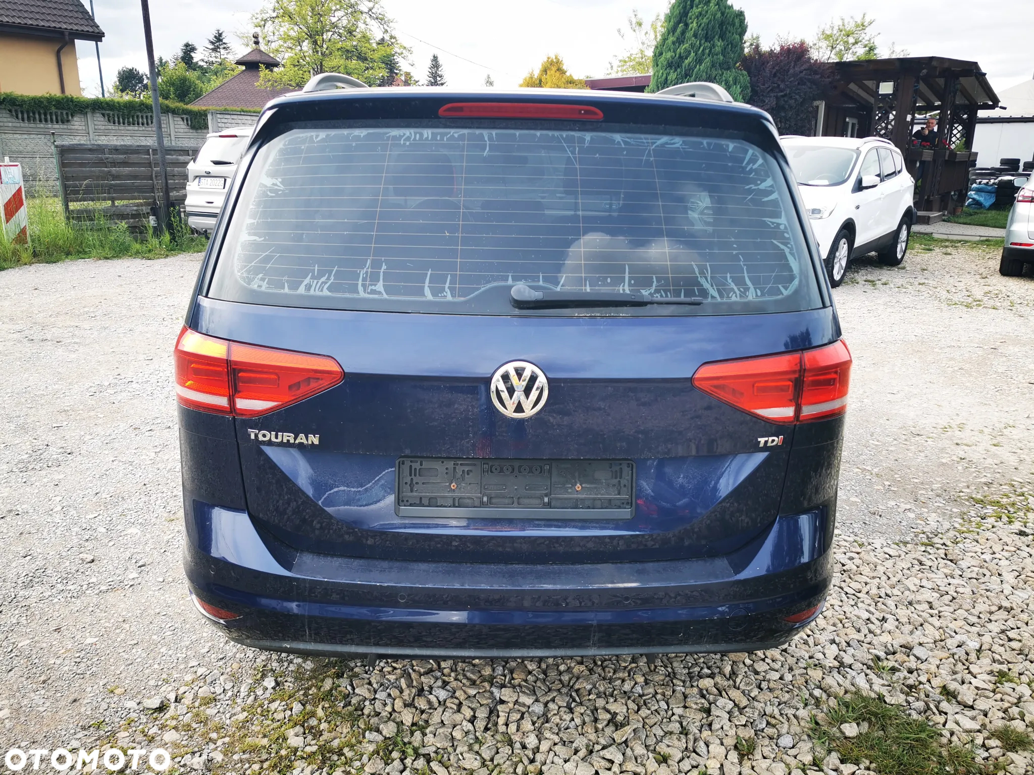 Volkswagen Touran 1.6 TDI SCR BlueMotion Technology Comfortline - 8
