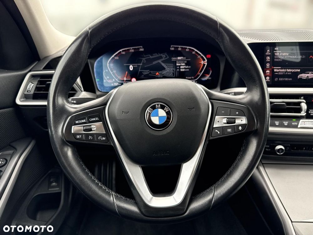 BMW Seria 3 318i Advantage - 12