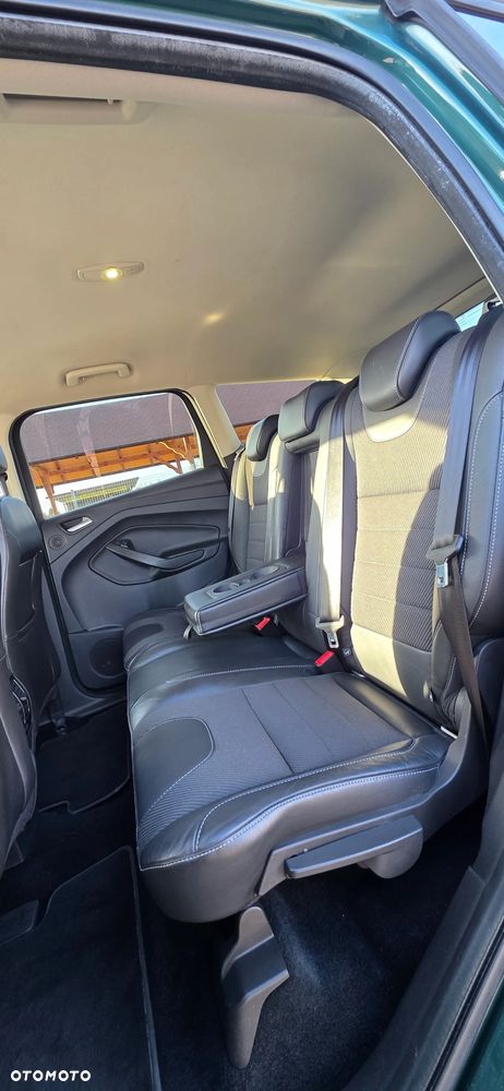 Ford Kuga 2.0 TDCi FWD Titanium - 13