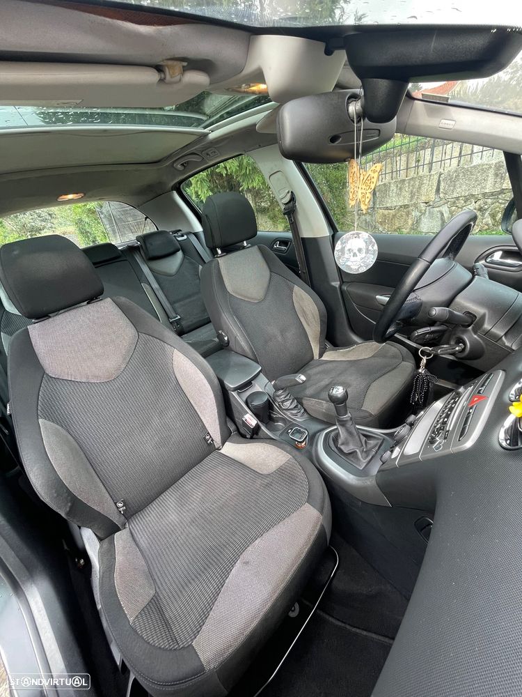 Peugeot 308 1.6 HDi Sport - 9