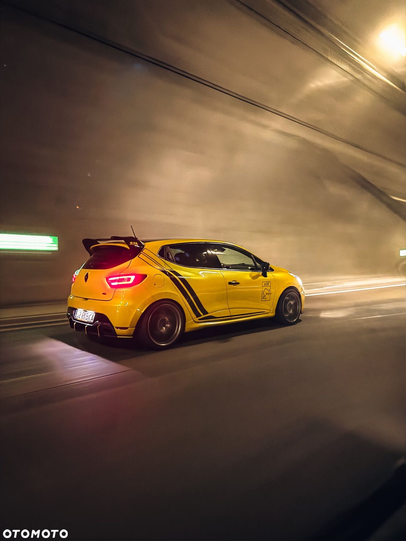 Renault Clio 1.6 R.S 200 EDC - 1