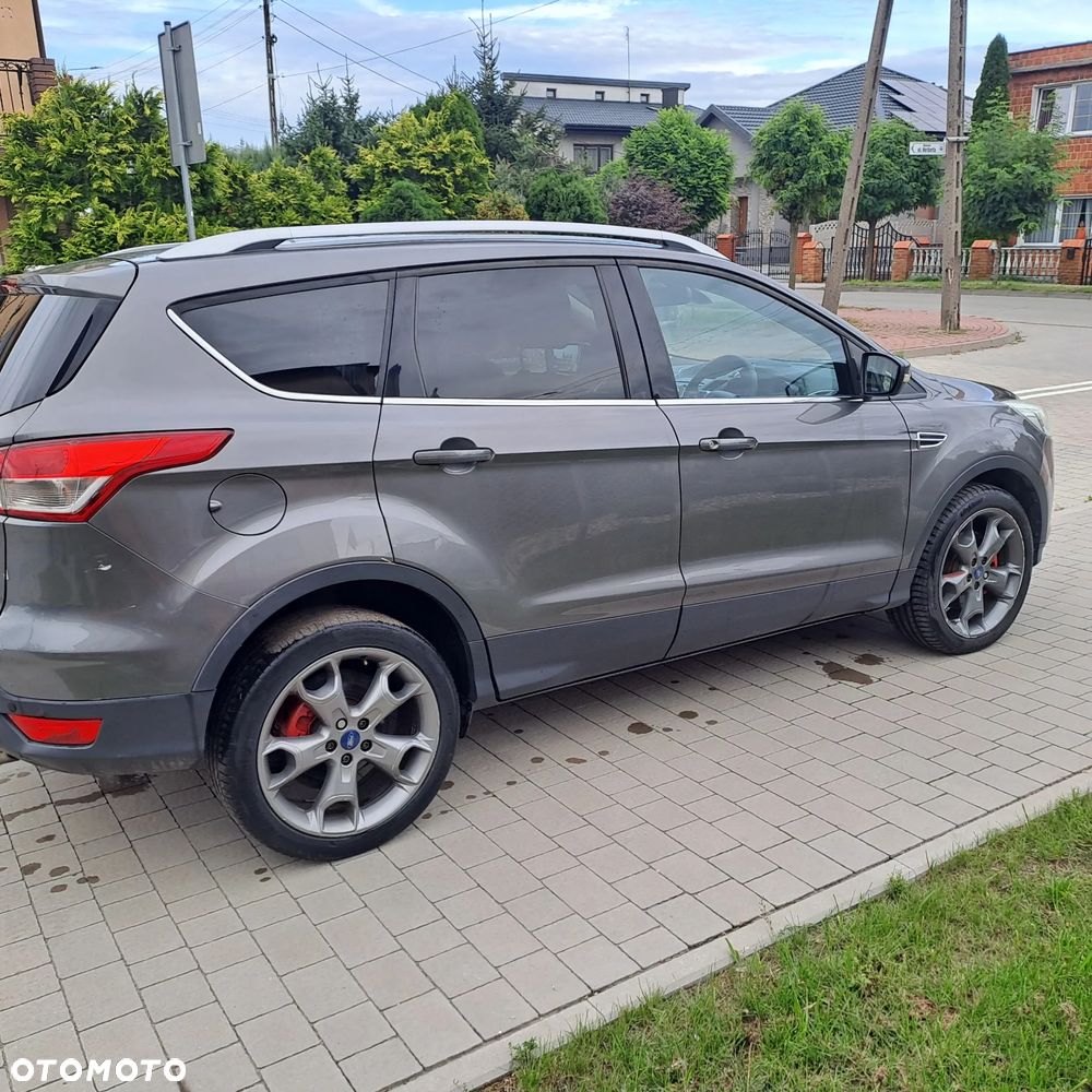Ford Kuga - 8