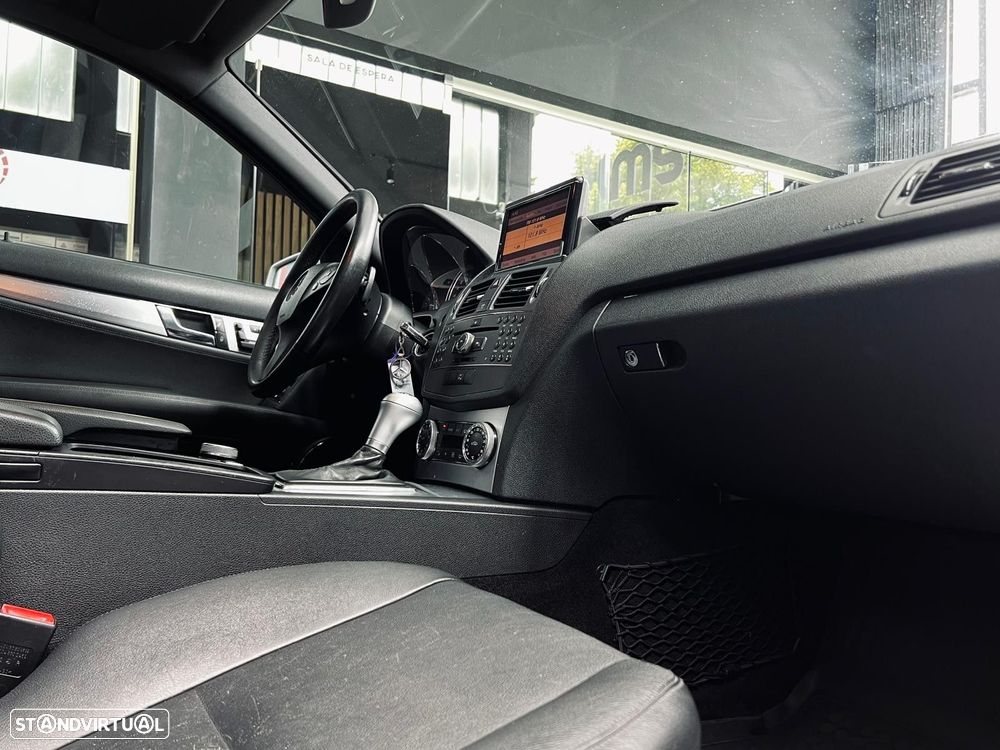 Mercedes-Benz C 350 CDi Avantgarde Aut. - 18