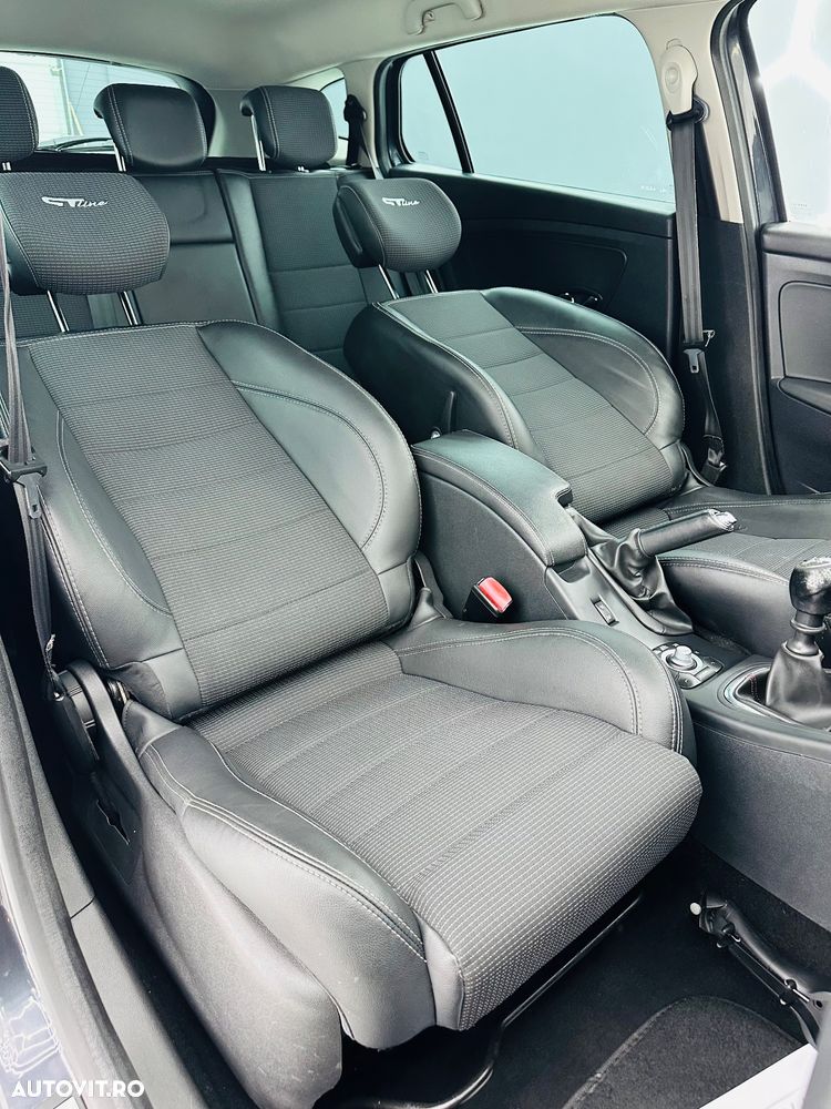 Renault Megane Sport Tourer 1.5 dCi GT Line - 19