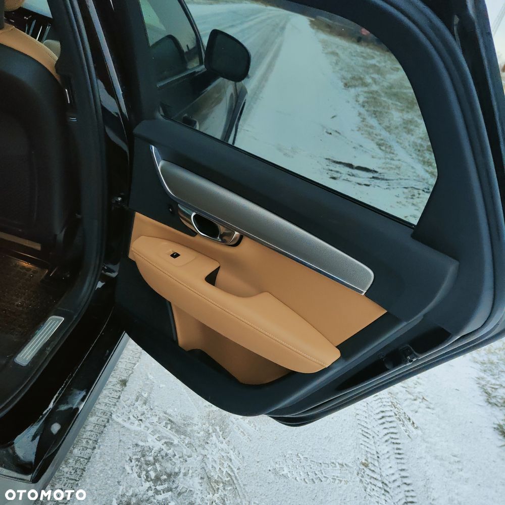 Volvo V90 Cross Country T6 AWD - 40