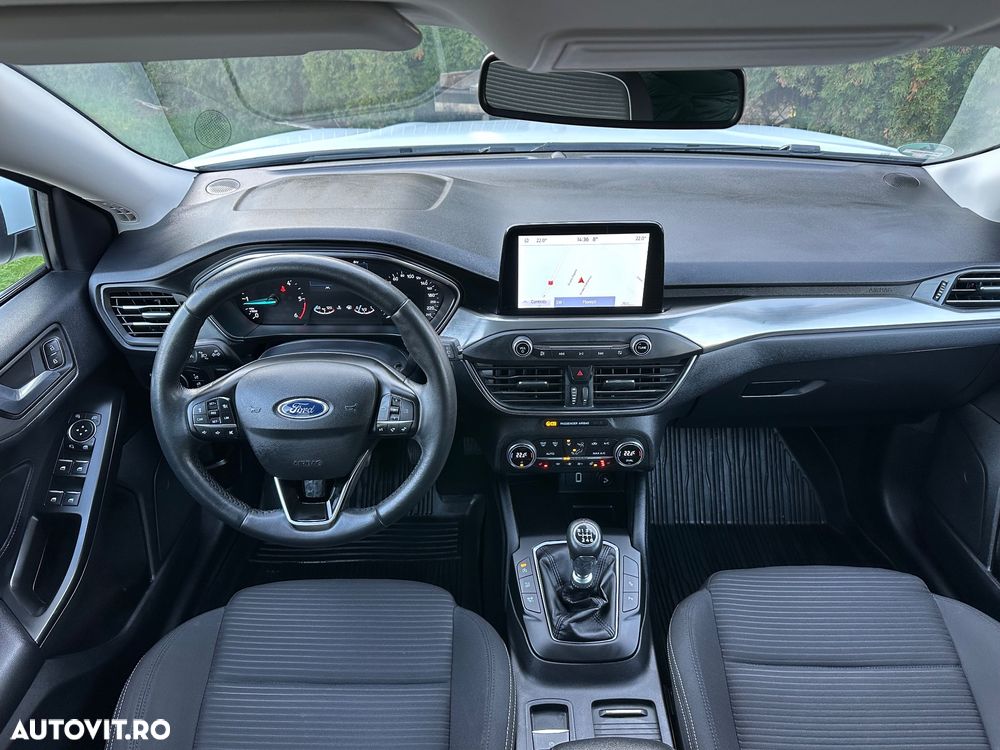 Ford Focus 2.0 EcoBlue Start-Stopp-System TITANIUM X - 6