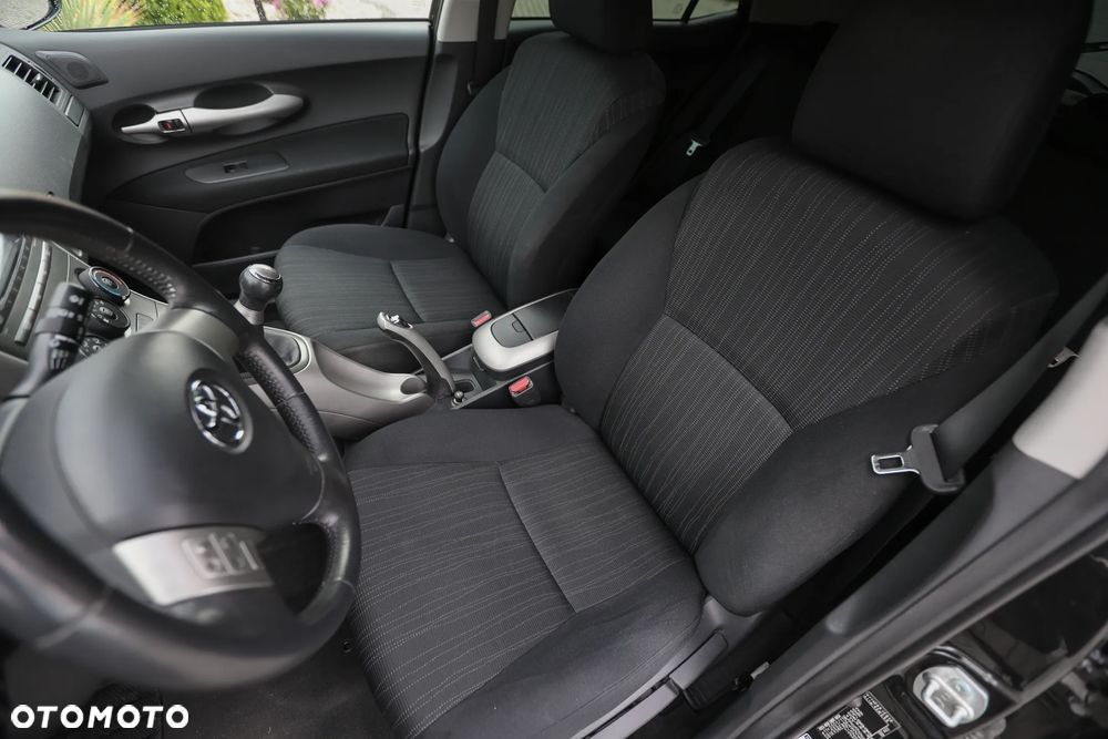 Toyota Auris 1.6 VVT-i Luna - 9