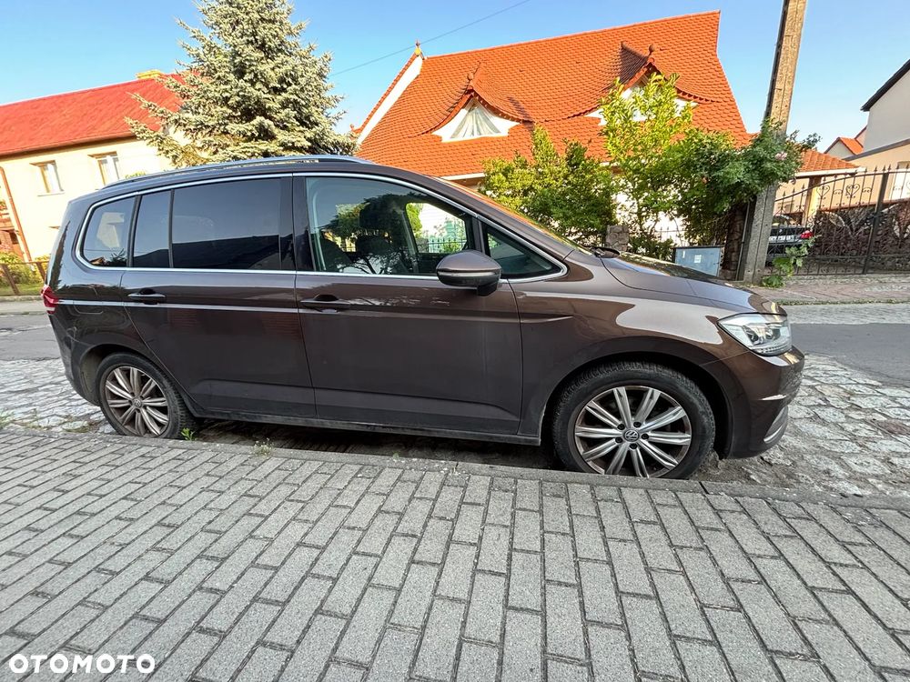 Volkswagen Touran 1.4 TSI BMT Highline DSG - 19