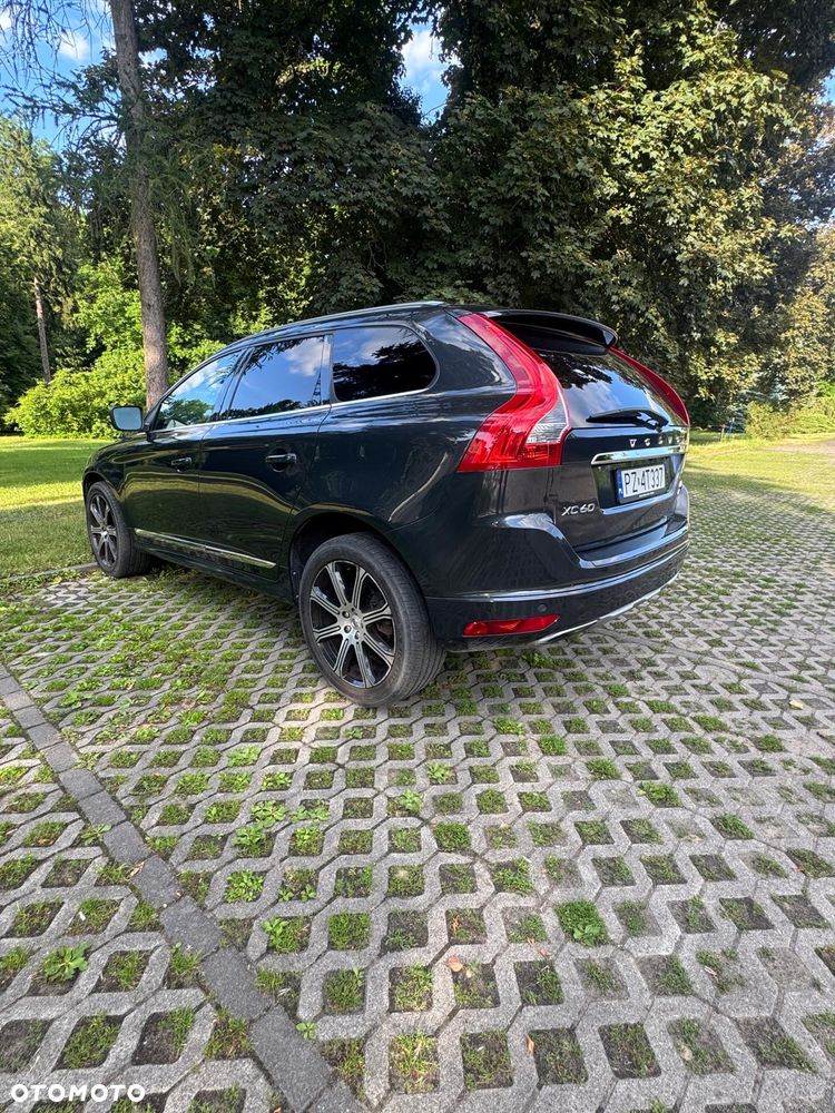 Volvo XC 60 - 21