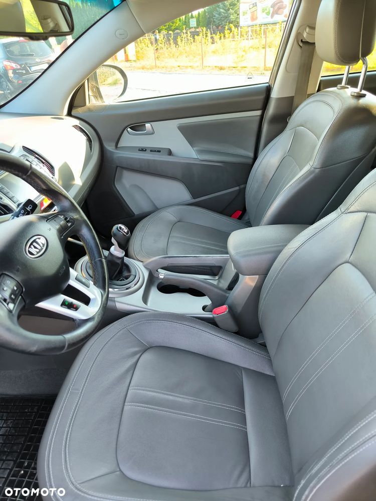 Kia Sportage 1.7 CRDI 2WD Spirit - 9