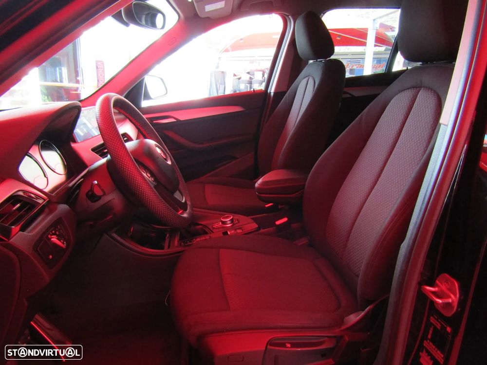 BMW X1 16 d sDrive Line Sport - 15