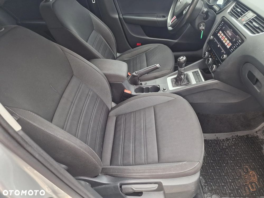 Skoda Octavia 1.0 TSI Ambition - 5