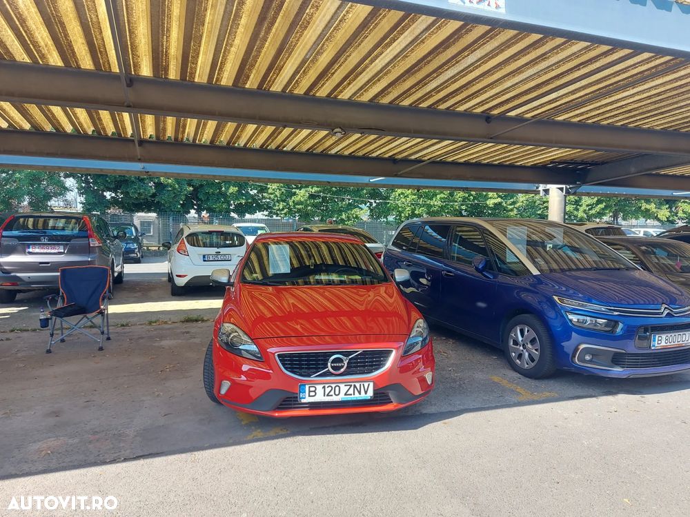 Volvo V40 D3 R-Design - 2
