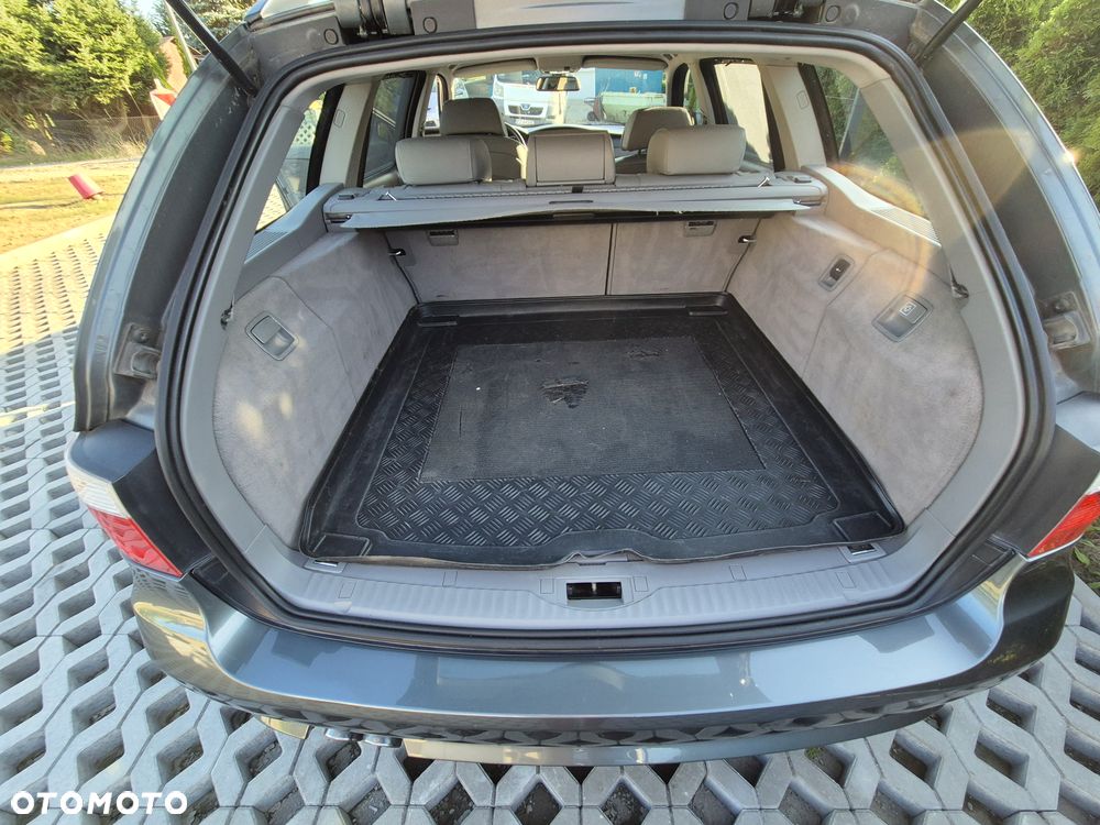 BMW Seria 5 545i - 19