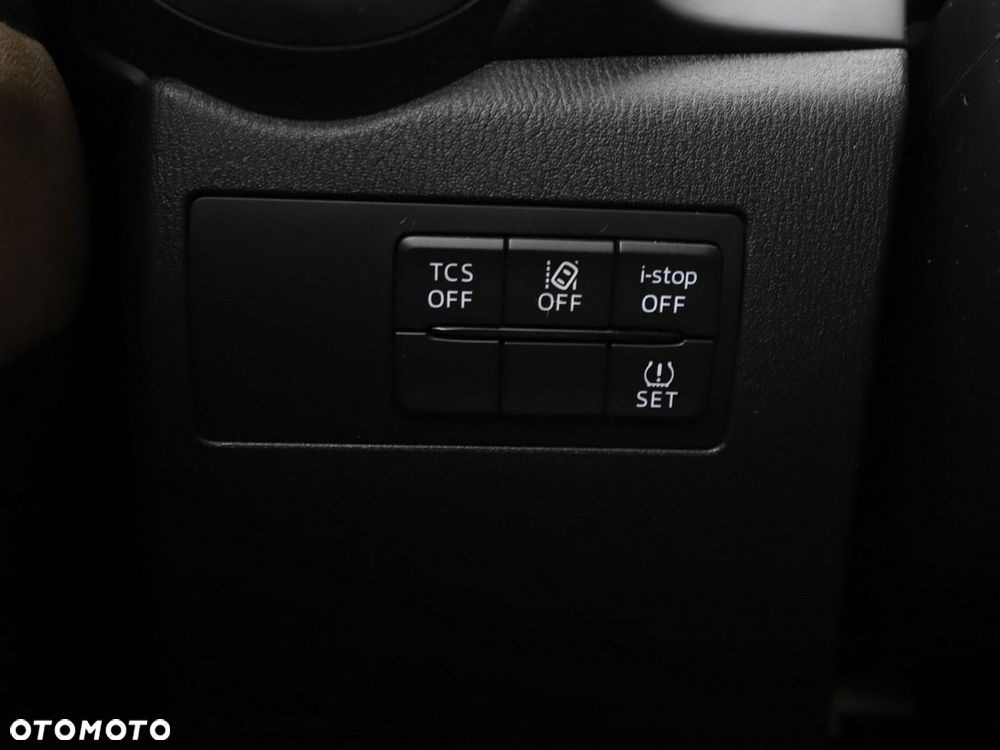 Mazda CX-3 SKYACTIV-G 121 FWD Signature - 35