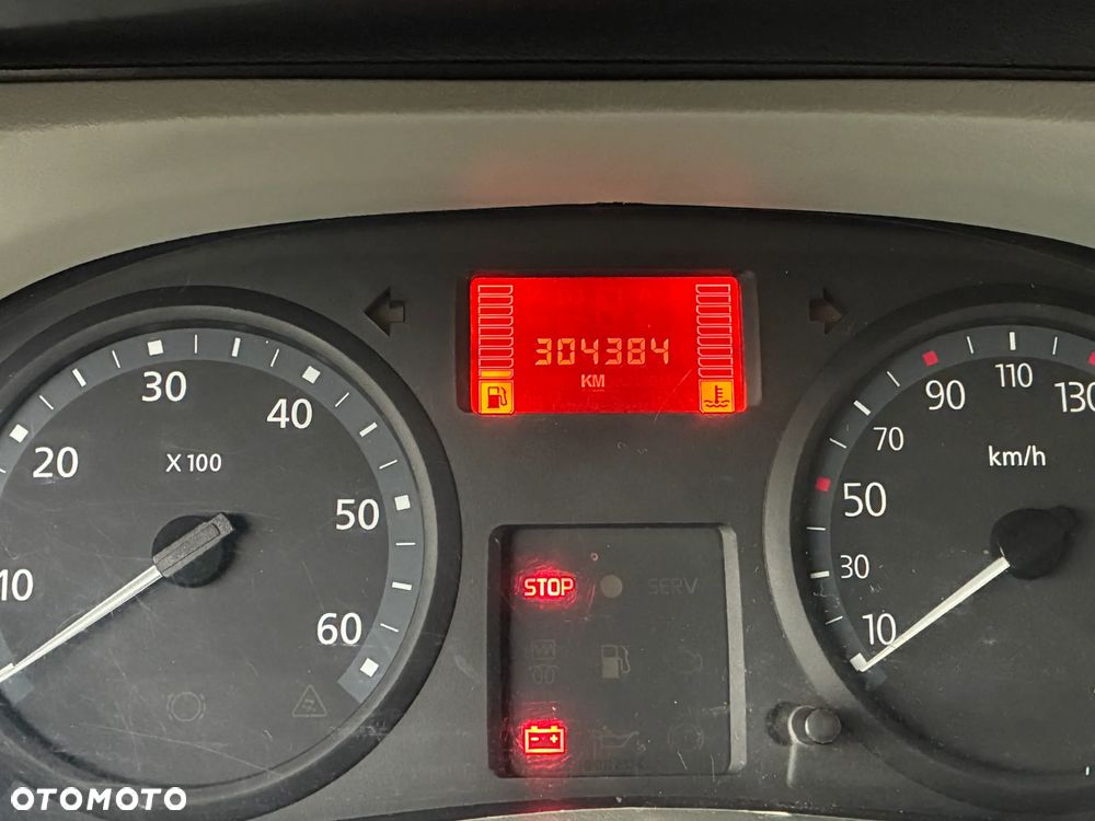 Renault Trafic - 12