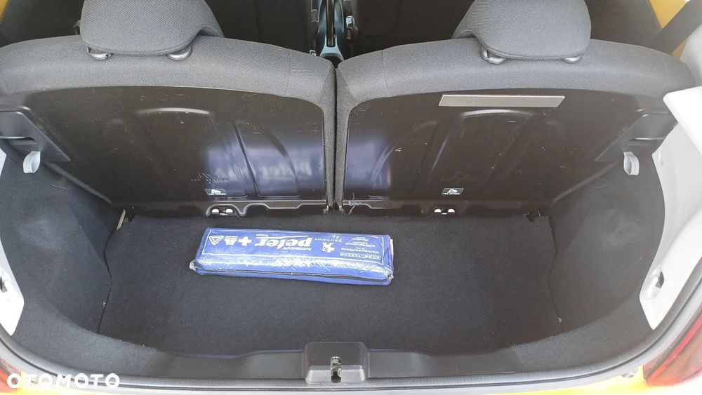 Peugeot 108 PureTech 82 Style - 21