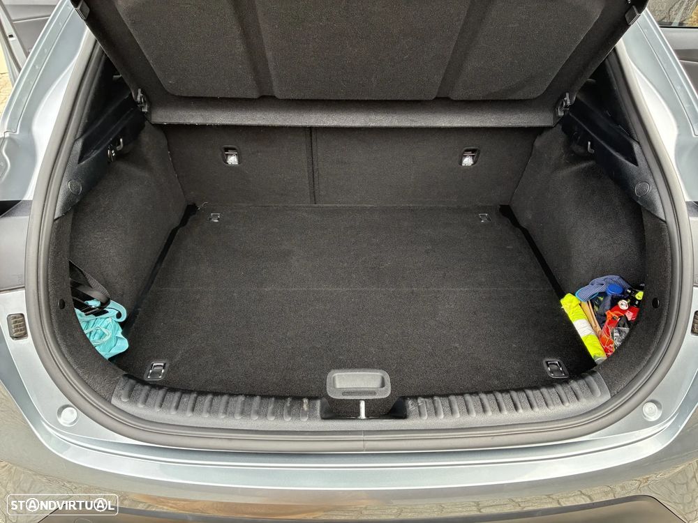 Kia XCeed 1.6 CRDi Tech - 8
