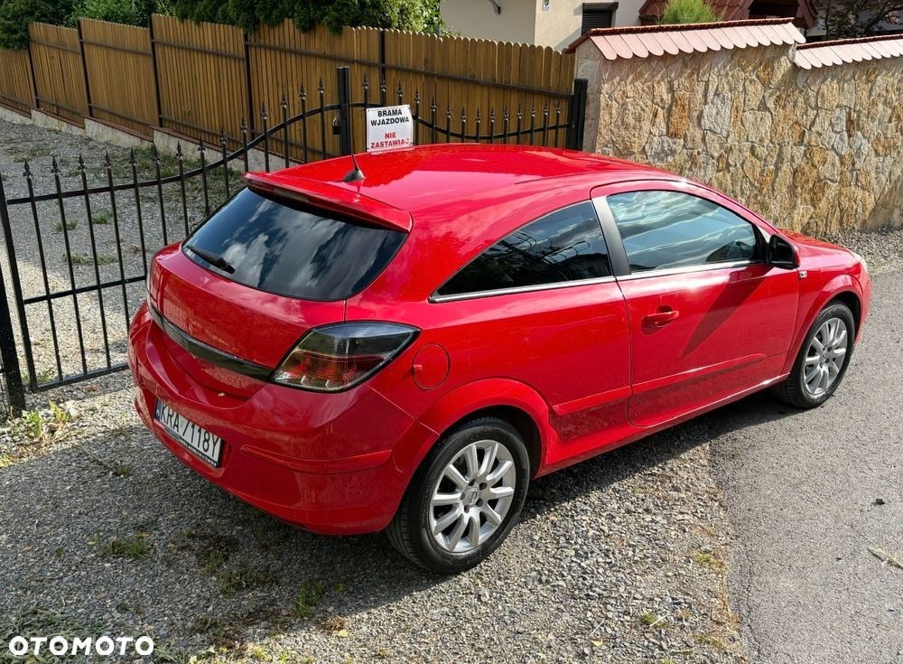 Opel Astra GTC 1.3 CDTI - 5