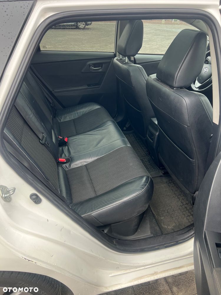 Toyota Auris - 6