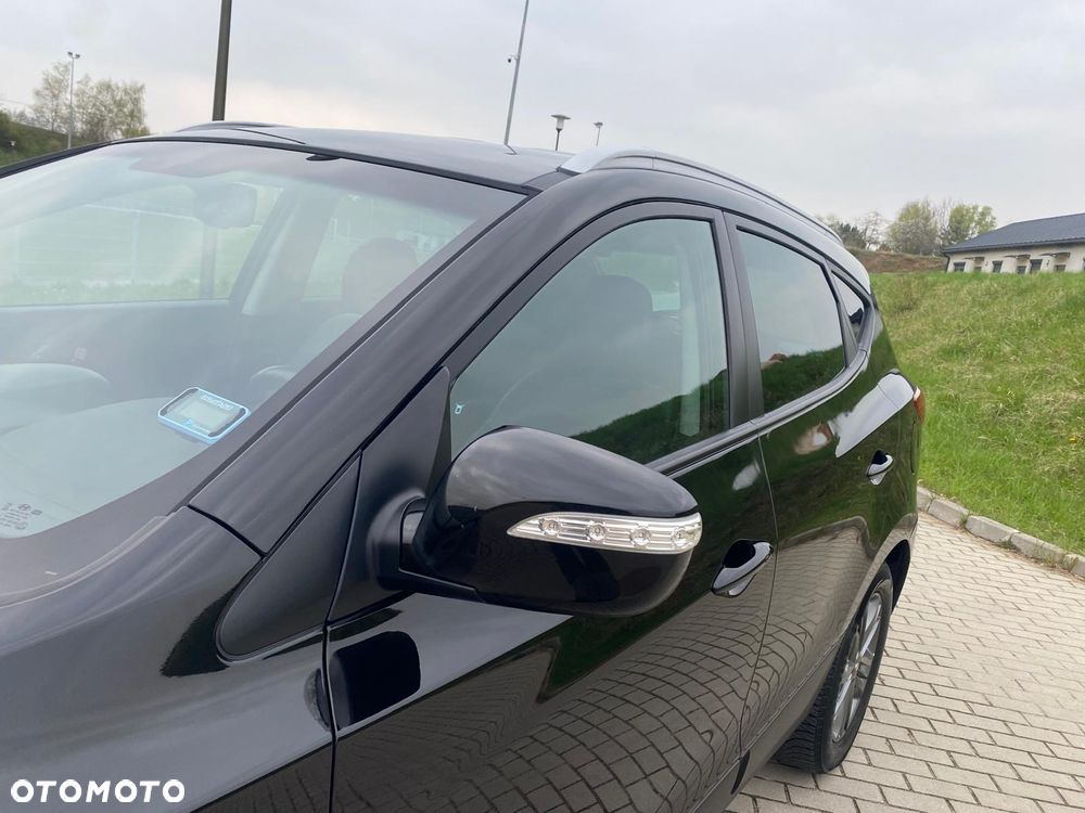 Hyundai ix35 2.0 CRDi 4WD Automatik Premium - 21