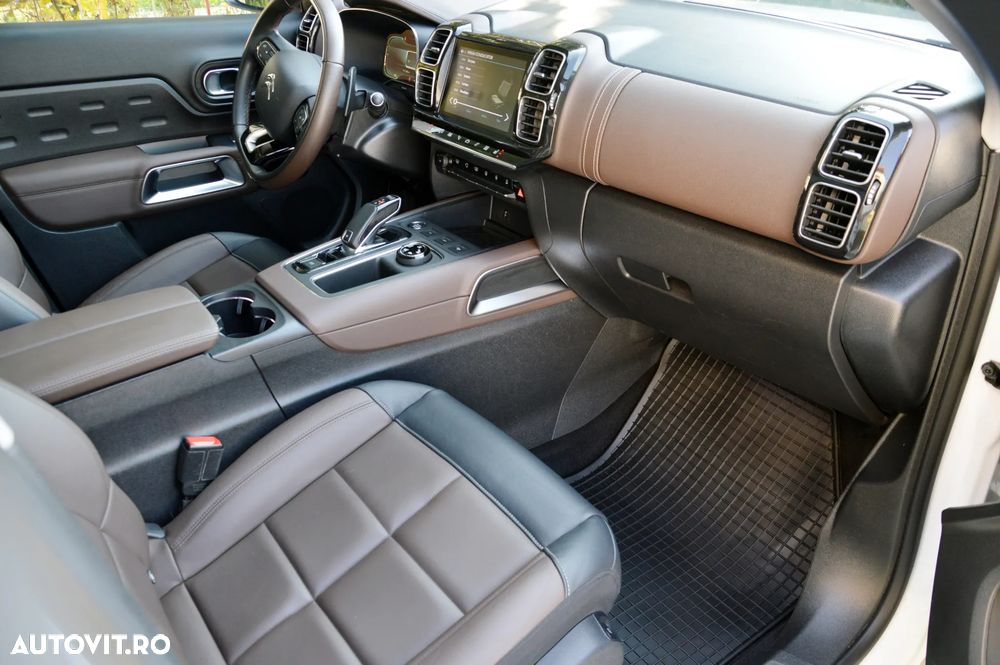 Citroën C5 Aircross 1.6 PureTech S&S EAT8 Shine - 32