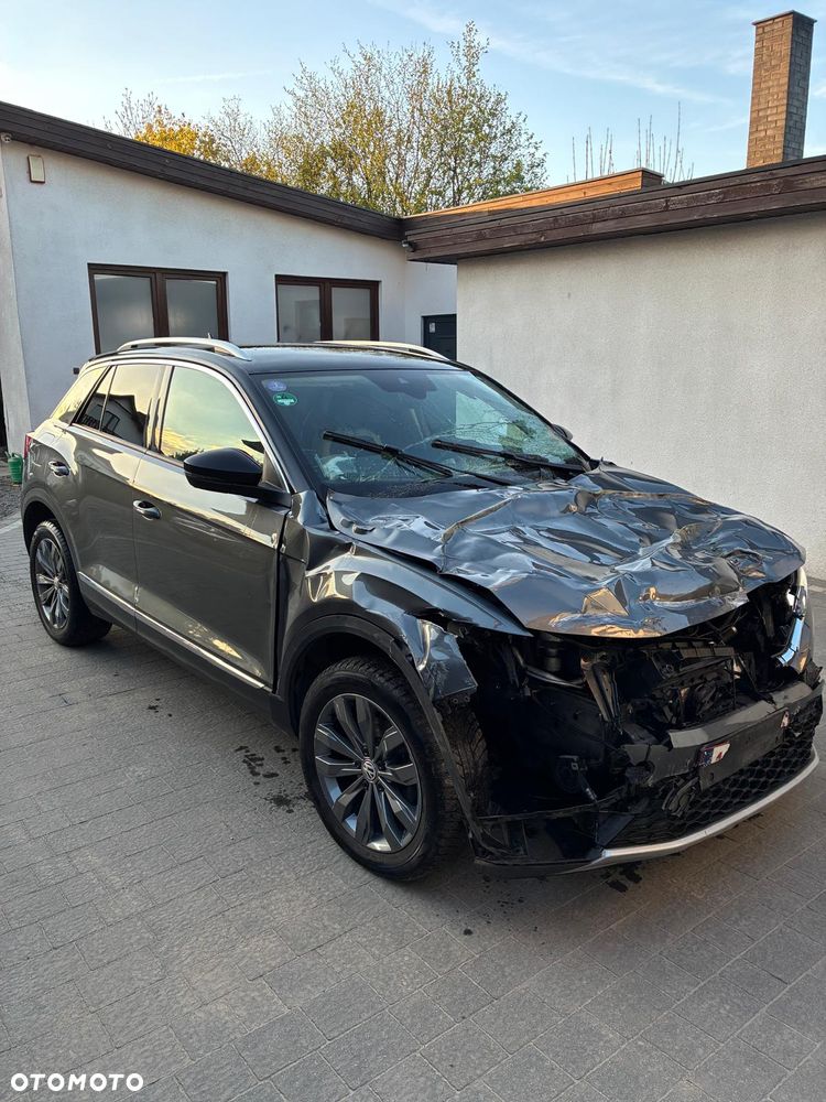 Volkswagen T-Roc 1.5 TSI OPF DSG ACTIVE - 6